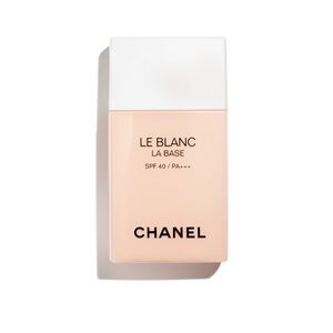 Chanel Le Blanc Makeup Base in Rosée